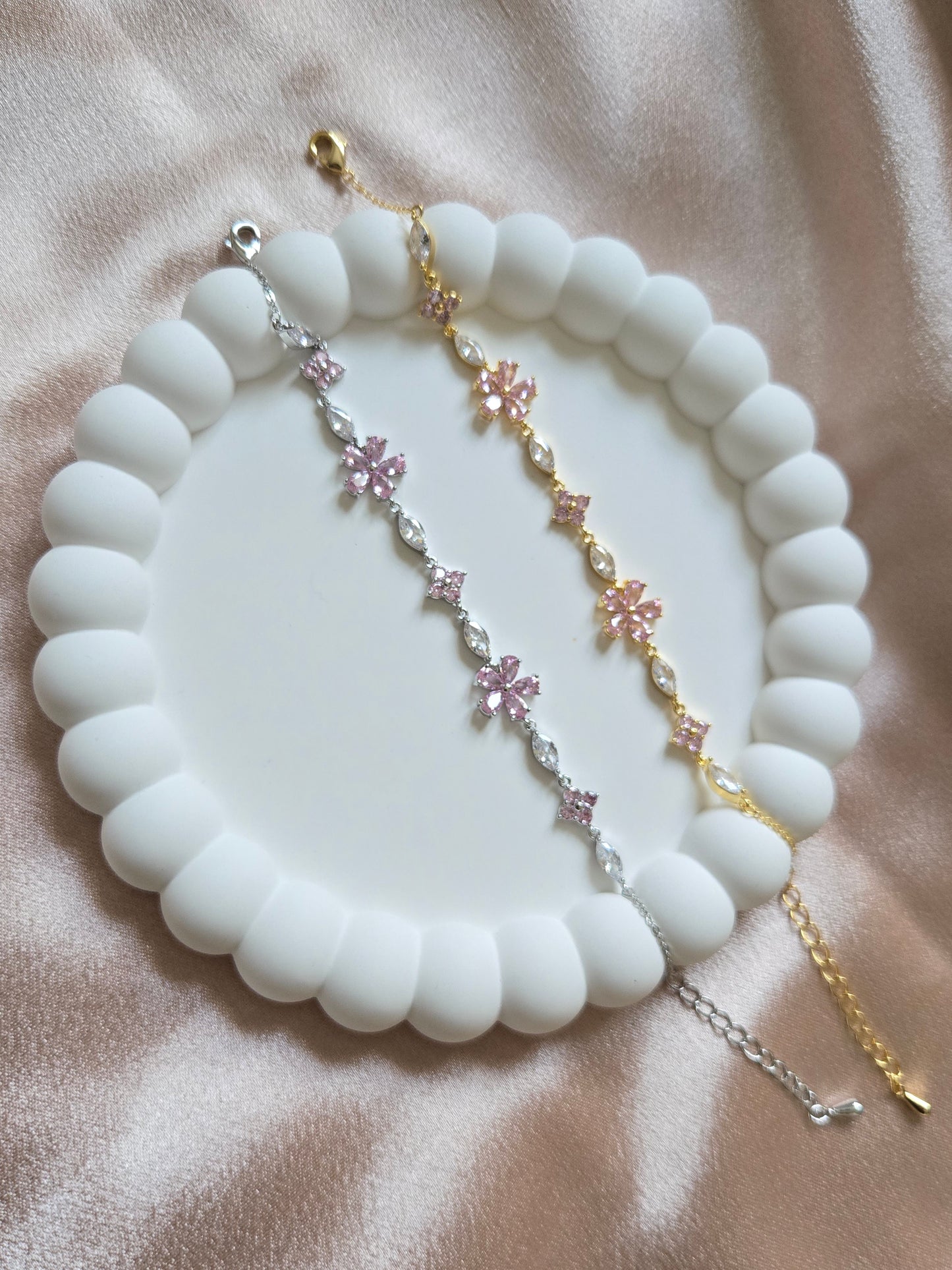 SAKURA BRACELET