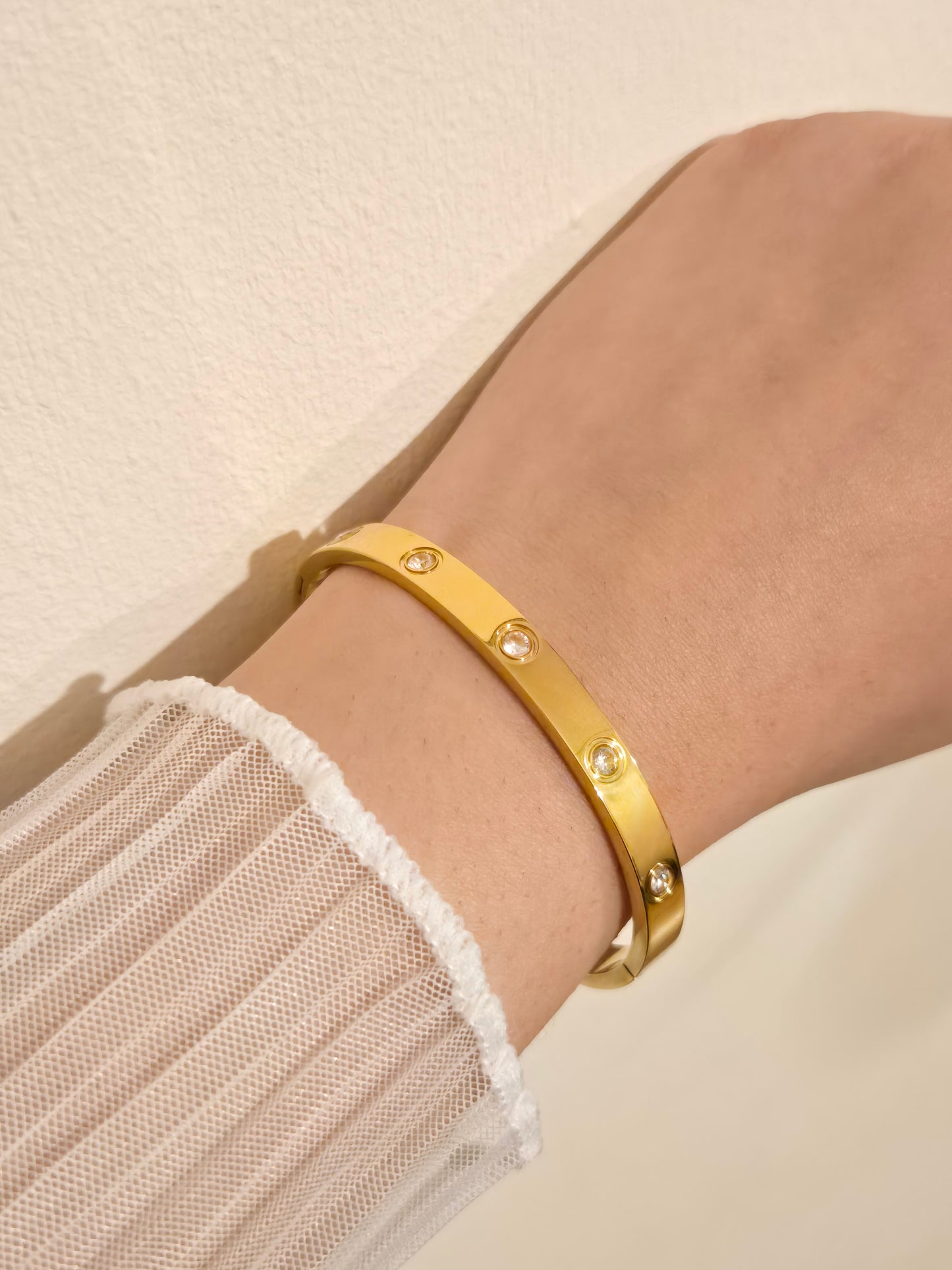 COCO JEWEL BANGLE