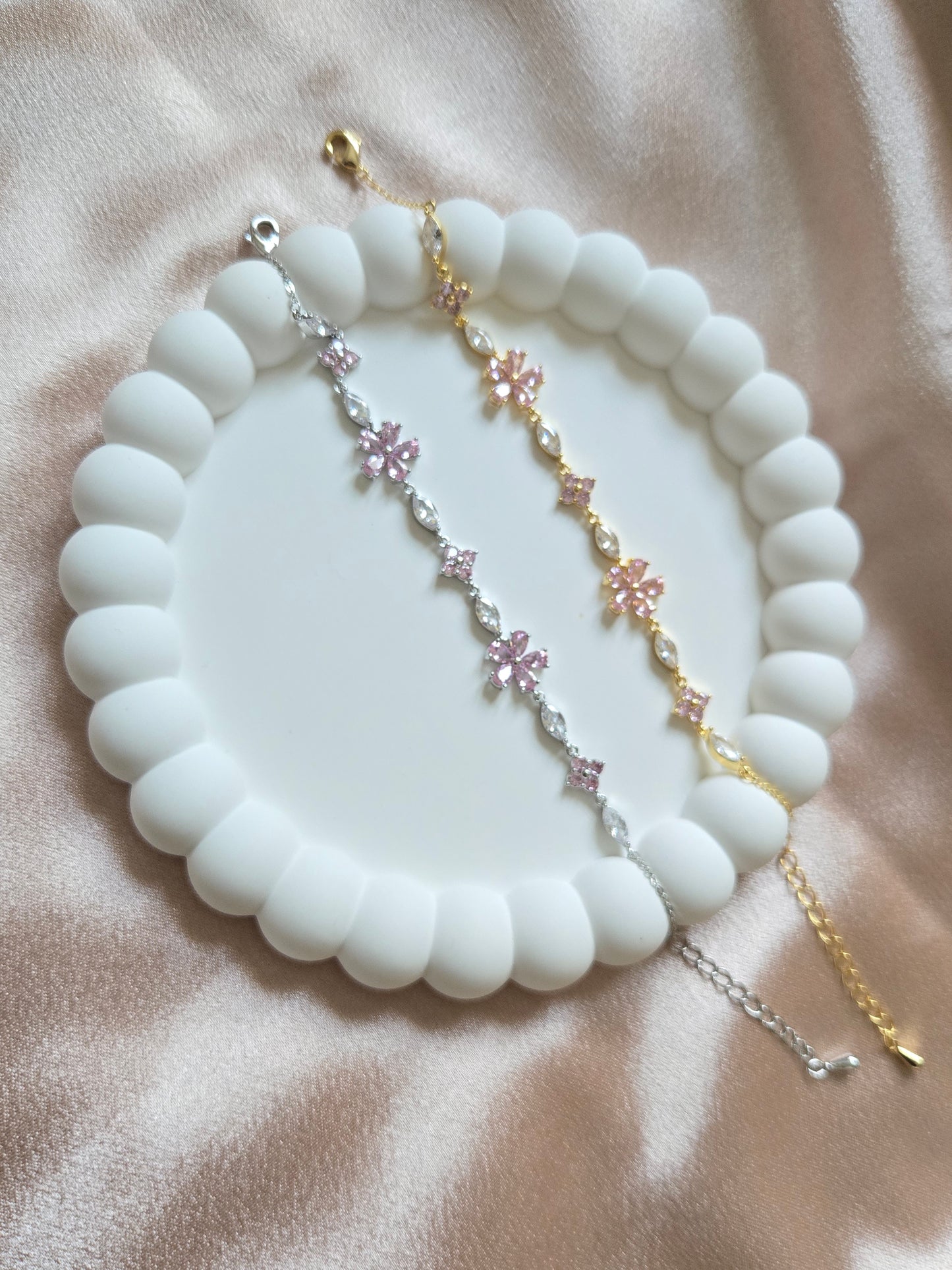 SAKURA BRACELET